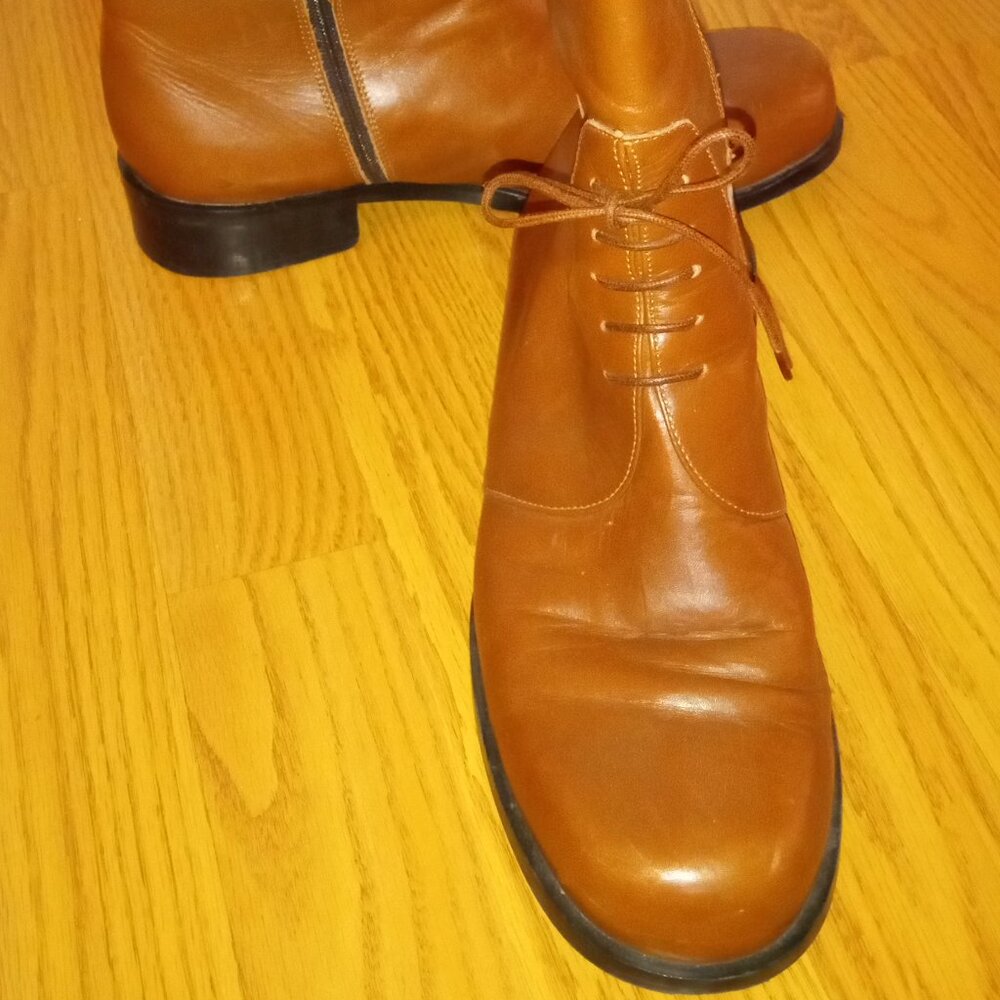 Beautiful and comfortable leather boots